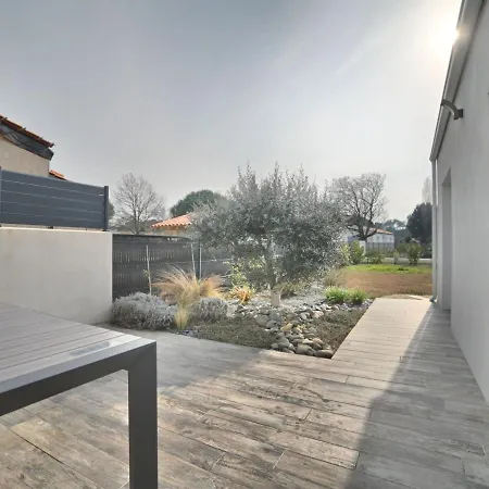 Les Salines By Interhome Prázdninový dům
